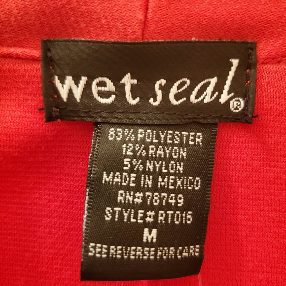 Fitted Red Blazer - Picture 3 of 3